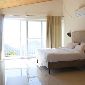 Suite Lake View